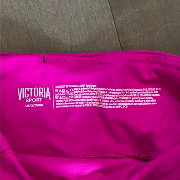 Victoria’s Secret Sport leggings - Picture 3 of 4